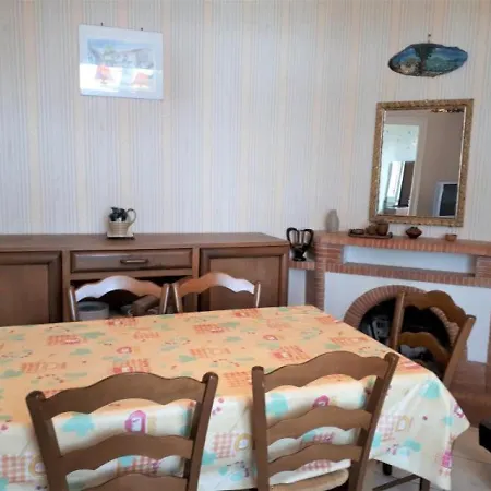 Maison Meschers-sur-gironde, 3 Pieces, 5 Personnes - Fr-1-305-1417 Semesterbostad